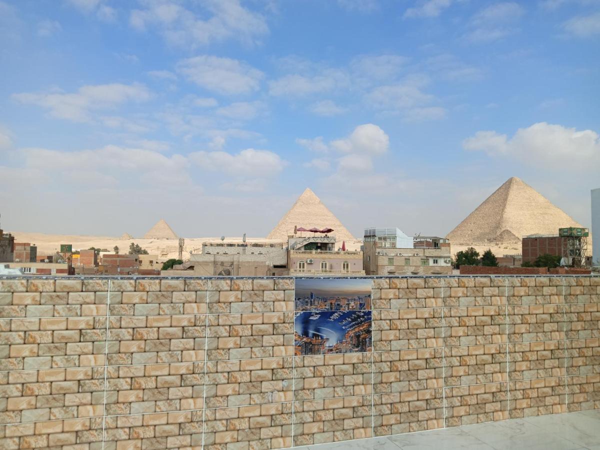 Mesho Falcon Pyramids View Inn Kafret el-Gabal Exterior foto